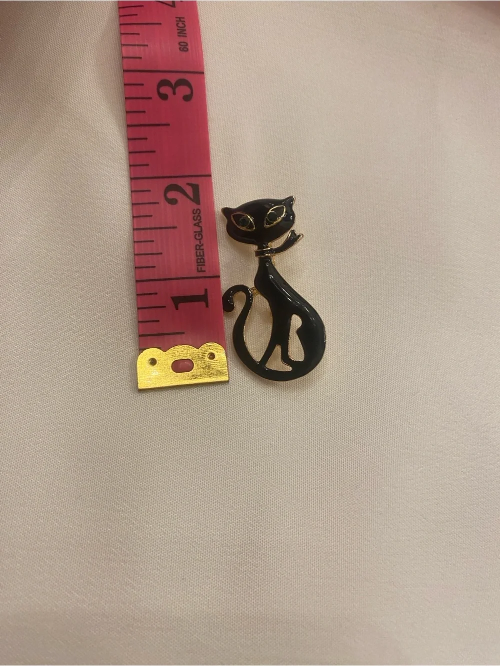 Brooch Cat Black Enamel Pin New